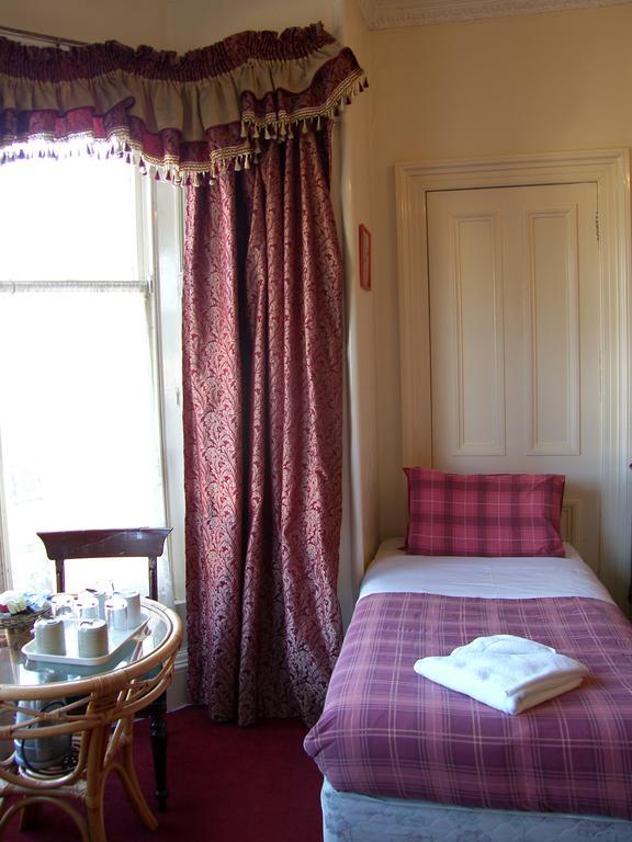 Regis Guest House Edimburgo Quarto foto