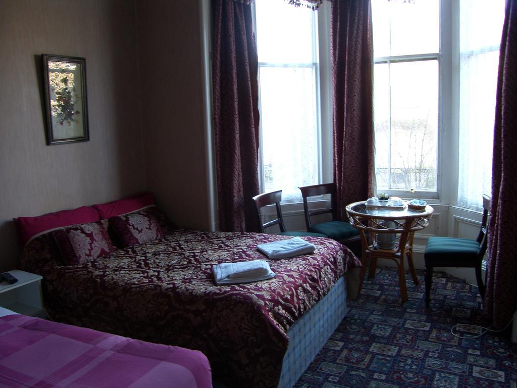 Regis Guest House Edimburgo Exterior foto